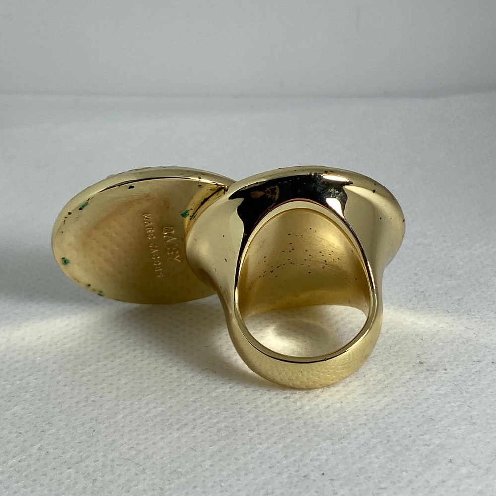 Marc Jacobs Daisy solid perfume ring - Picture 7 of 14